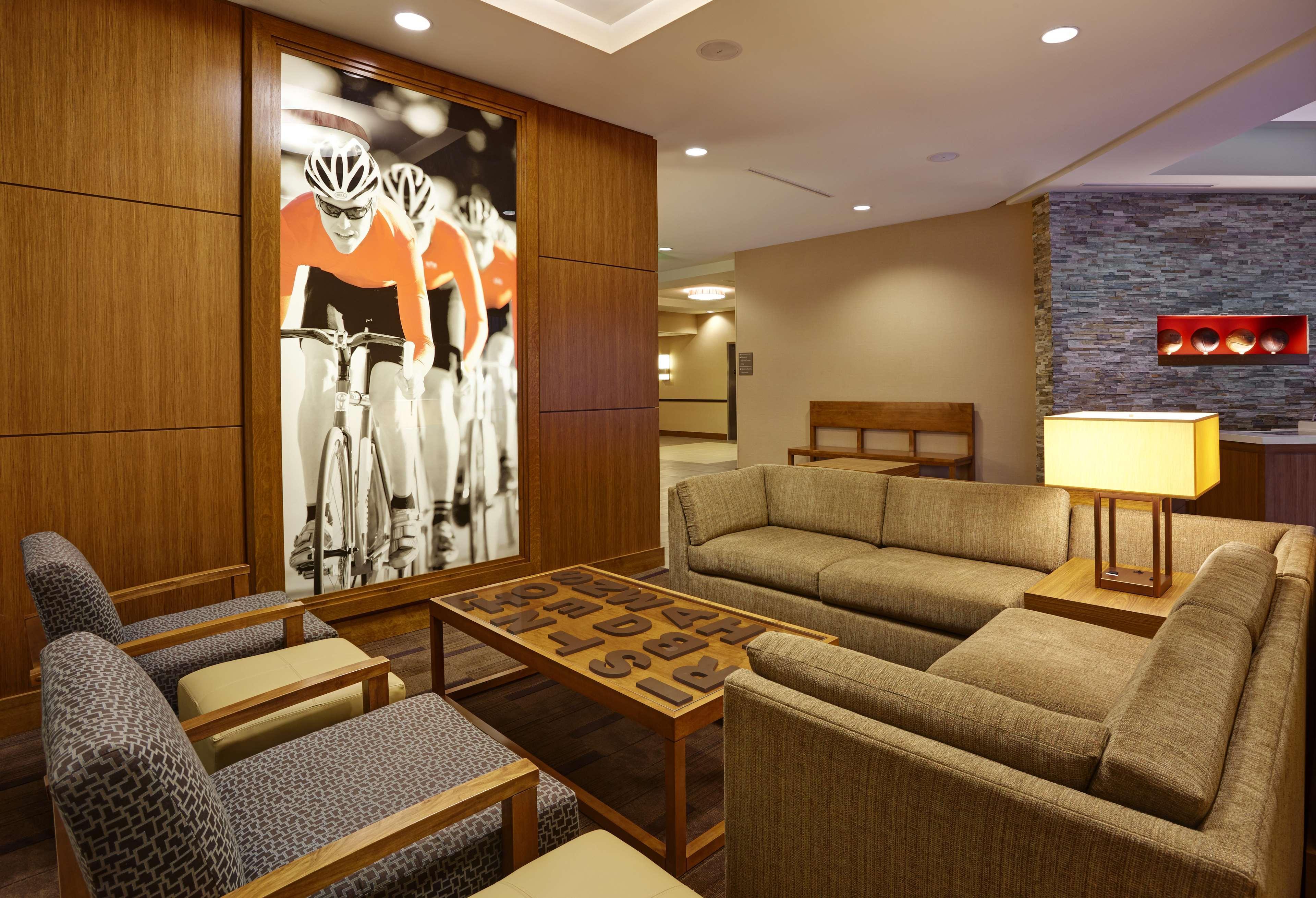 Hyatt Place Bloomington Indiana Buitenkant foto