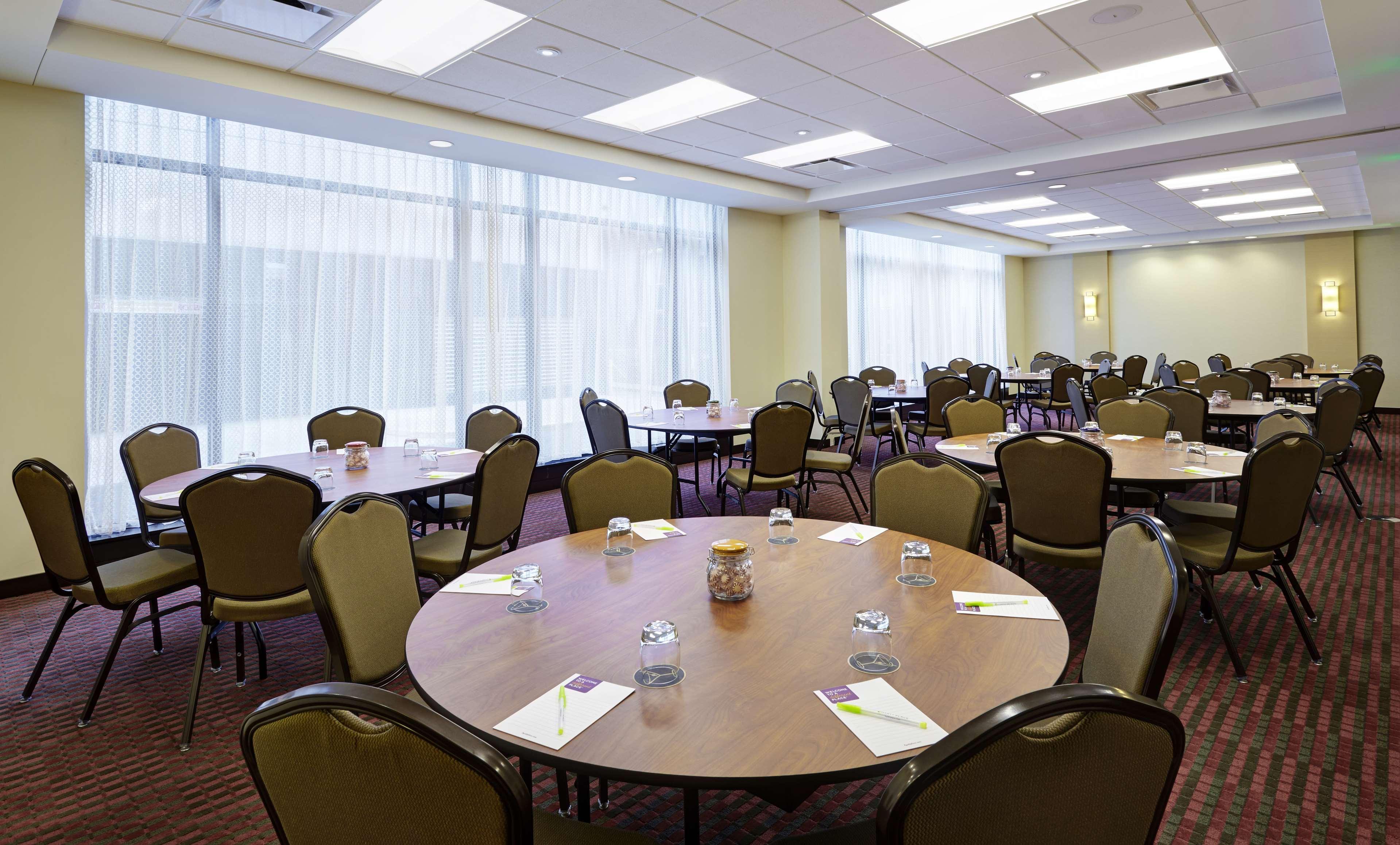 Hyatt Place Bloomington Indiana Buitenkant foto