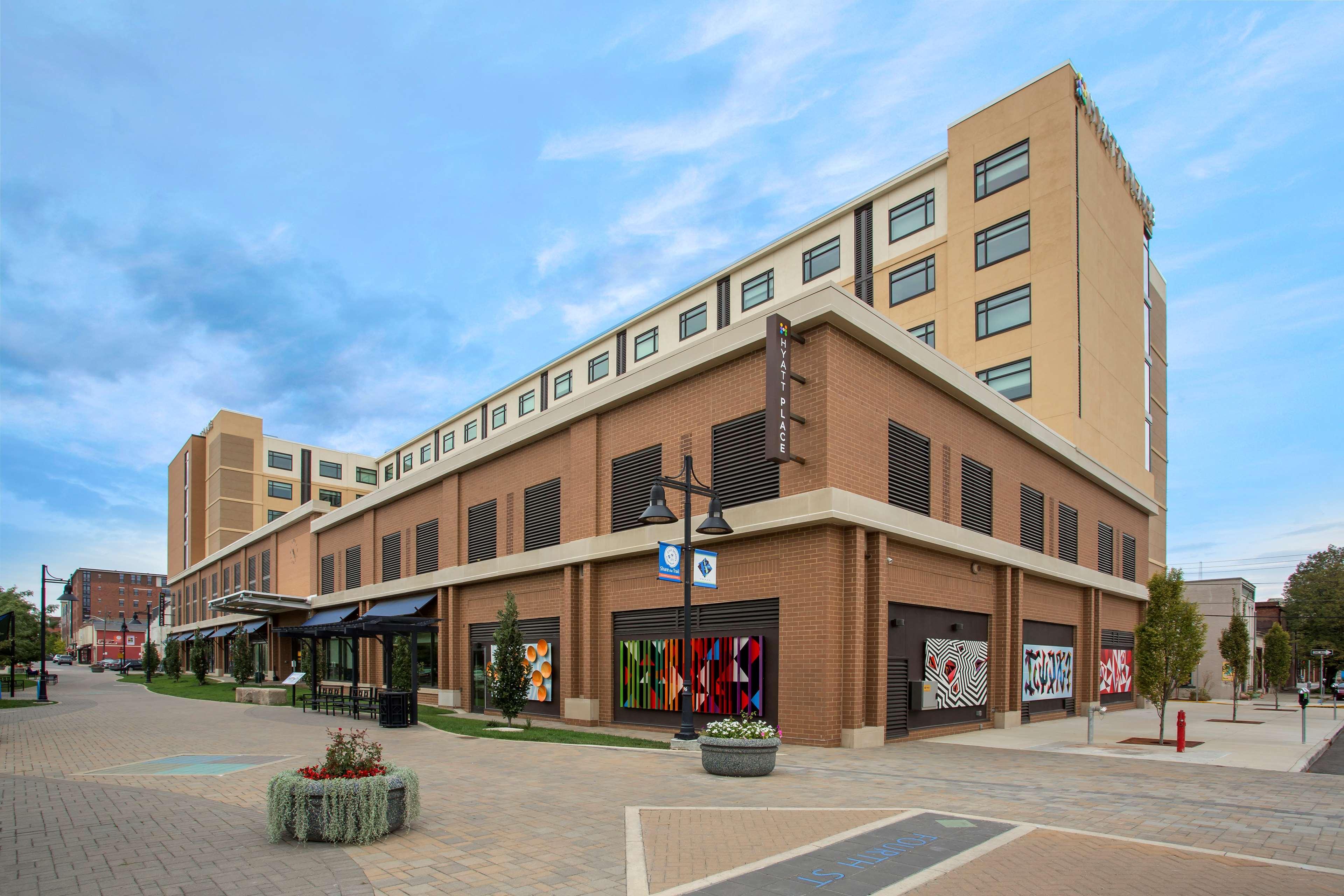 Hyatt Place Bloomington Indiana Buitenkant foto