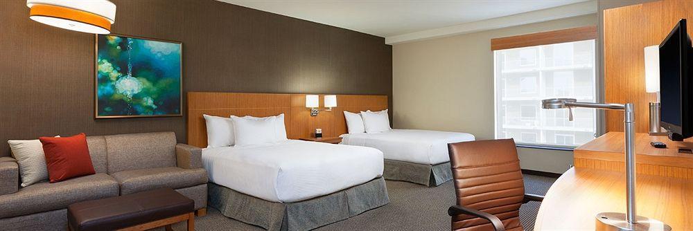 Hyatt Place Bloomington Indiana Buitenkant foto