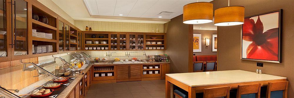 Hyatt Place Bloomington Indiana Buitenkant foto
